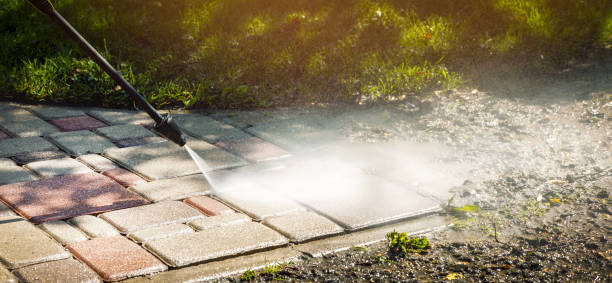 Best Pool Deck Cleaning  in Osage City, KS