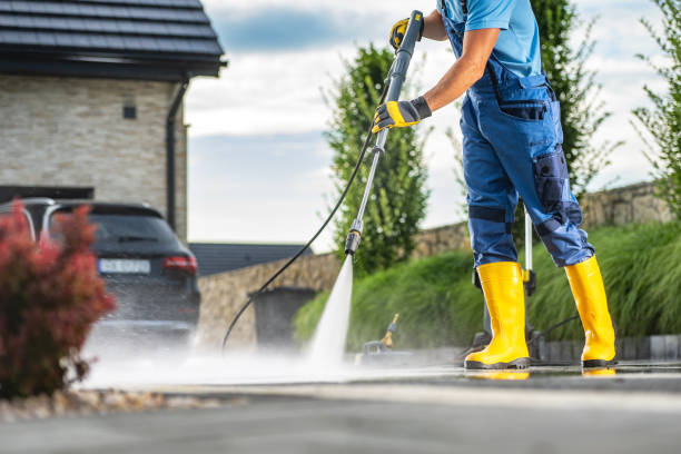 Best Gas Station Cleaning  in Osage City, KS